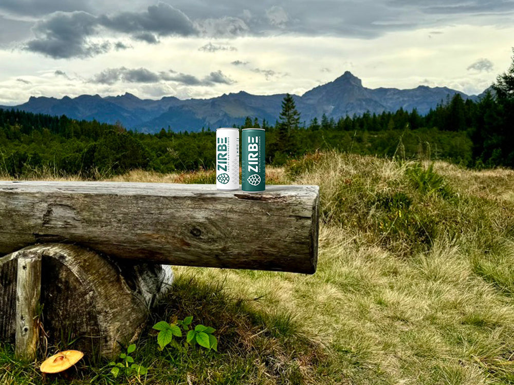 ZIRBE-Dosen in der Natur – Natürlich und erfrischend